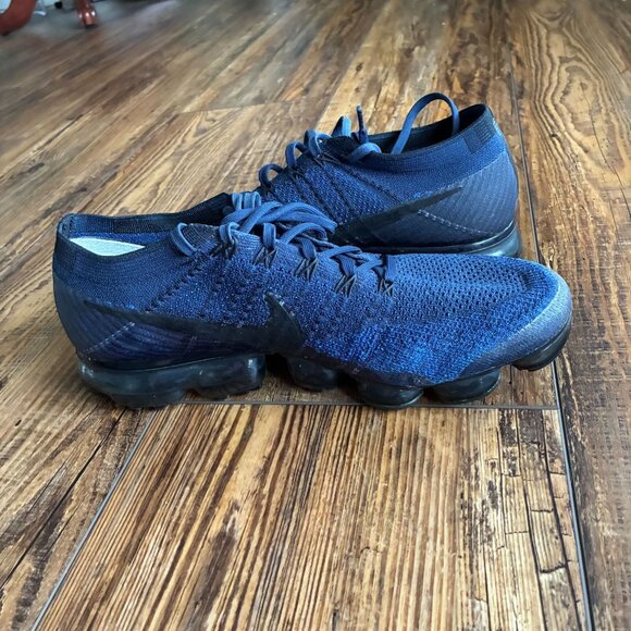 Nike Navy & Black Vapor Max Fly Knit Running Shoes - Size 11 - Picture 2 of 6